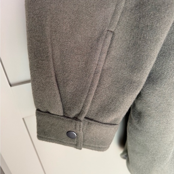 NWOT TALBOTS Sage/Olive Green Wool-Blend Shacket SZ L - Never Worn - Picture 4 of 16